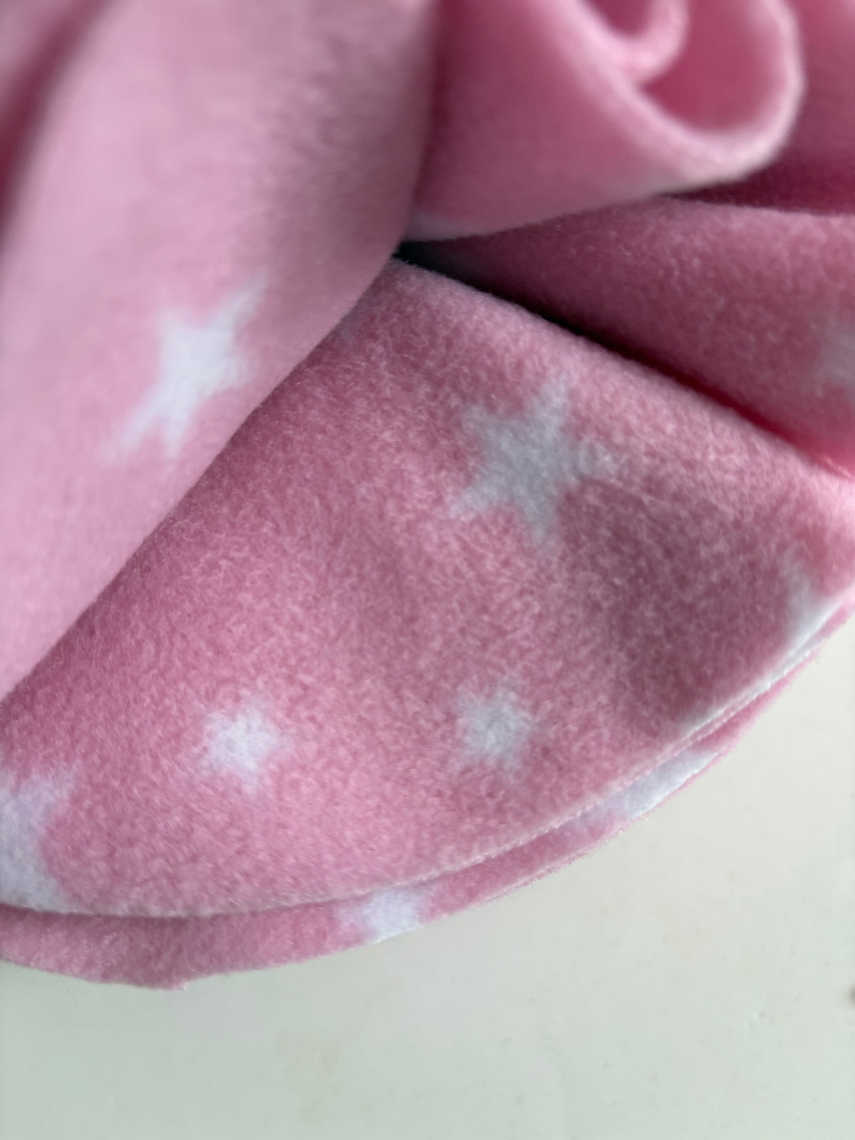 Dog Snuffle Ball 6” Pink with white stars