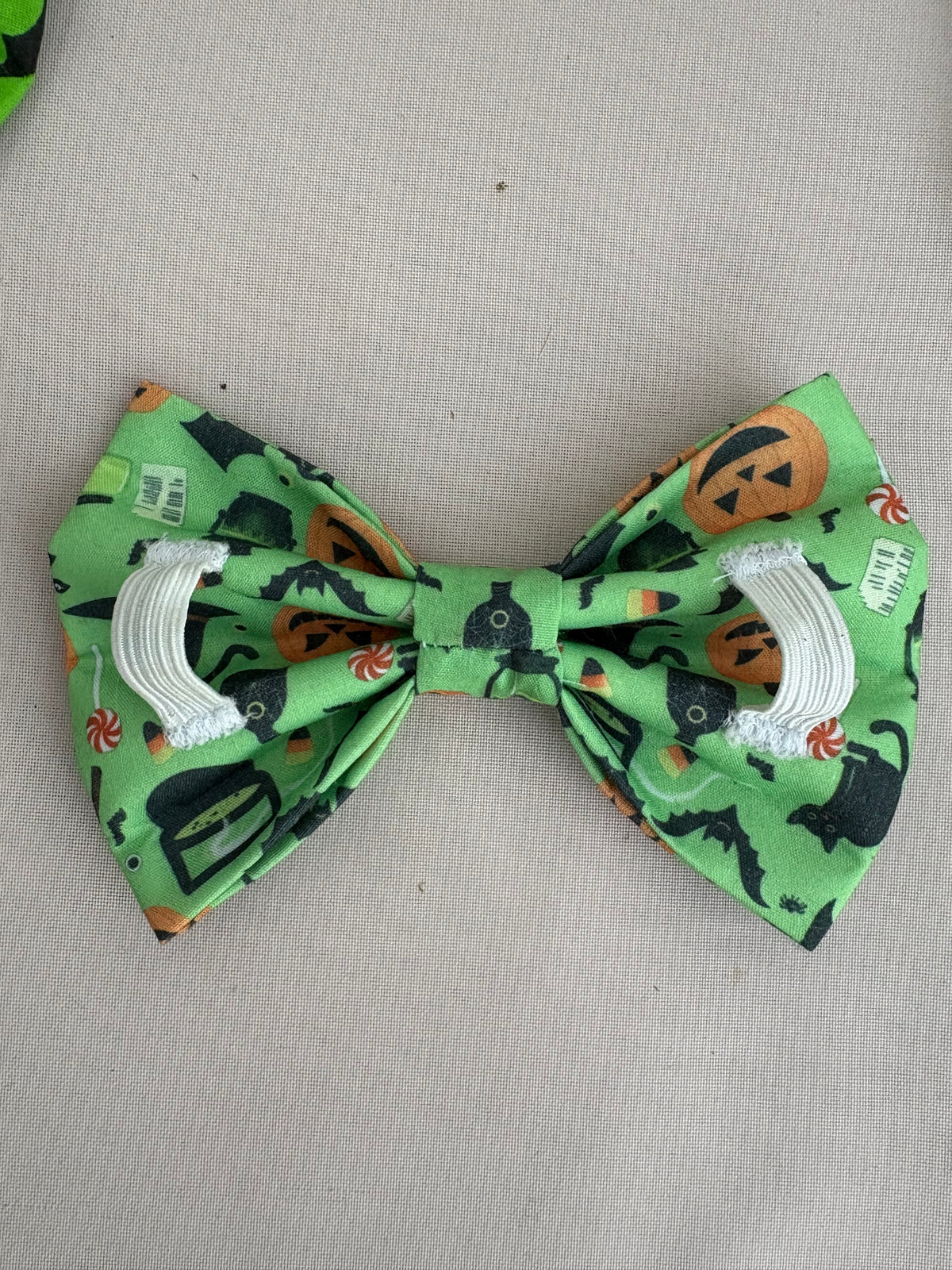 Green & Orange Halloween Bow
