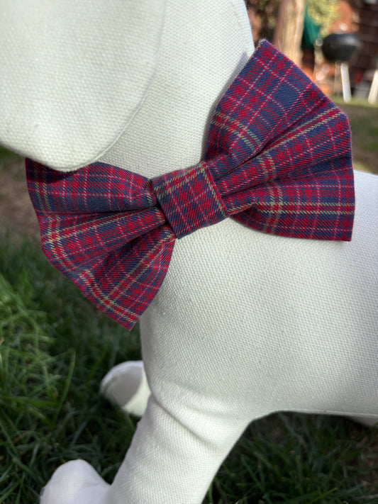 Blue, dark red, pale green Tartan