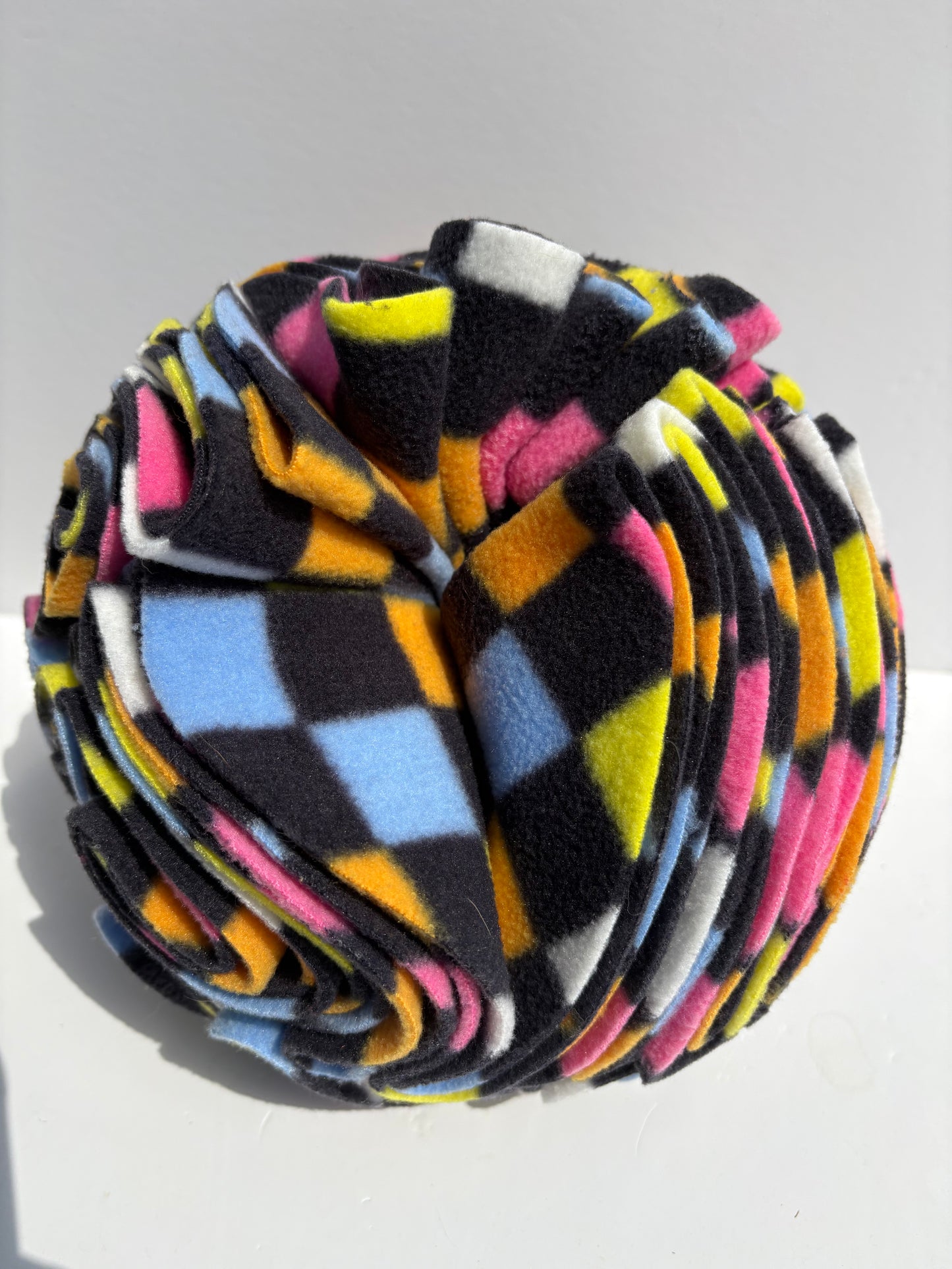 Dog Snuffle Ball 8” Coloured Squares