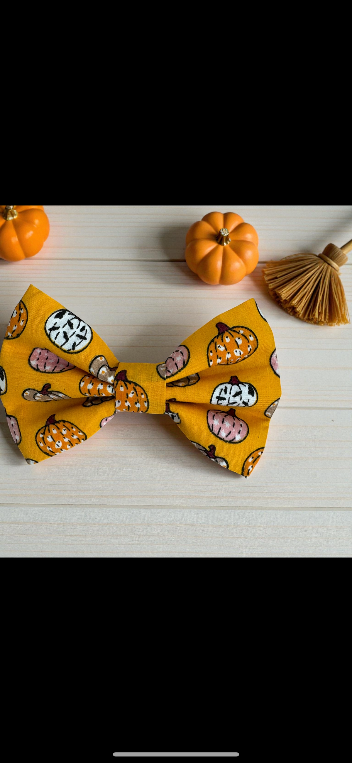 Orange Pumpkin Bow