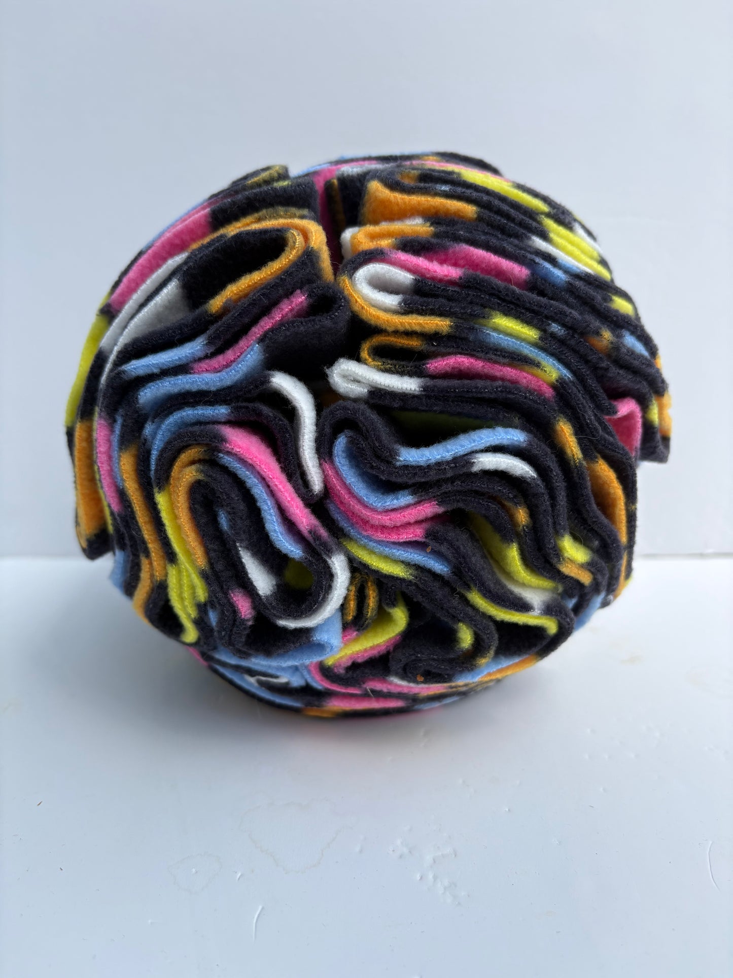 Dog Snuffle Ball 6” Coloured Squares