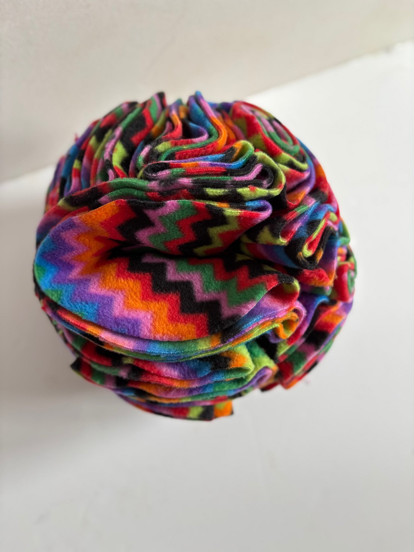 Dog Snuffle Ball 8” Zigzag print