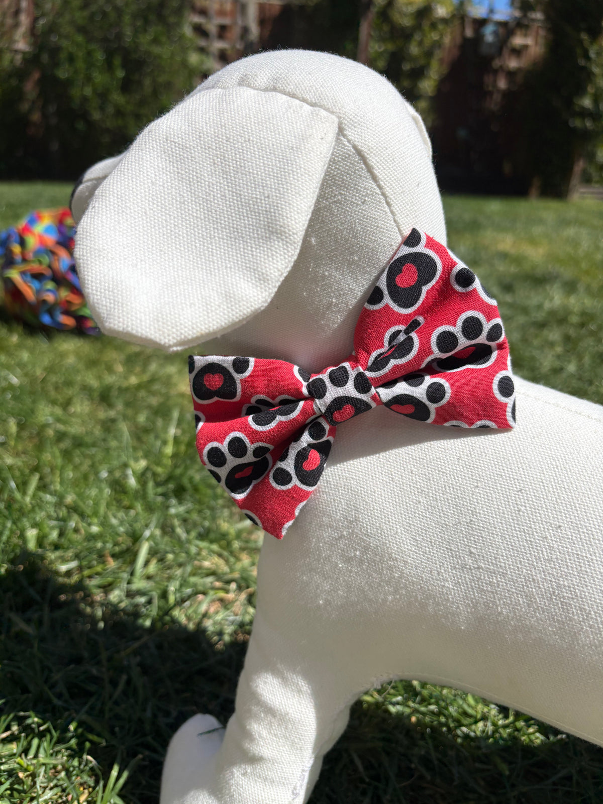 Red Paw Bow