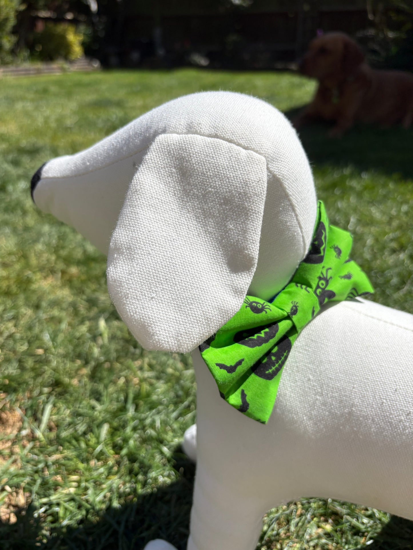 Green Spider/Bat Halloween Bow