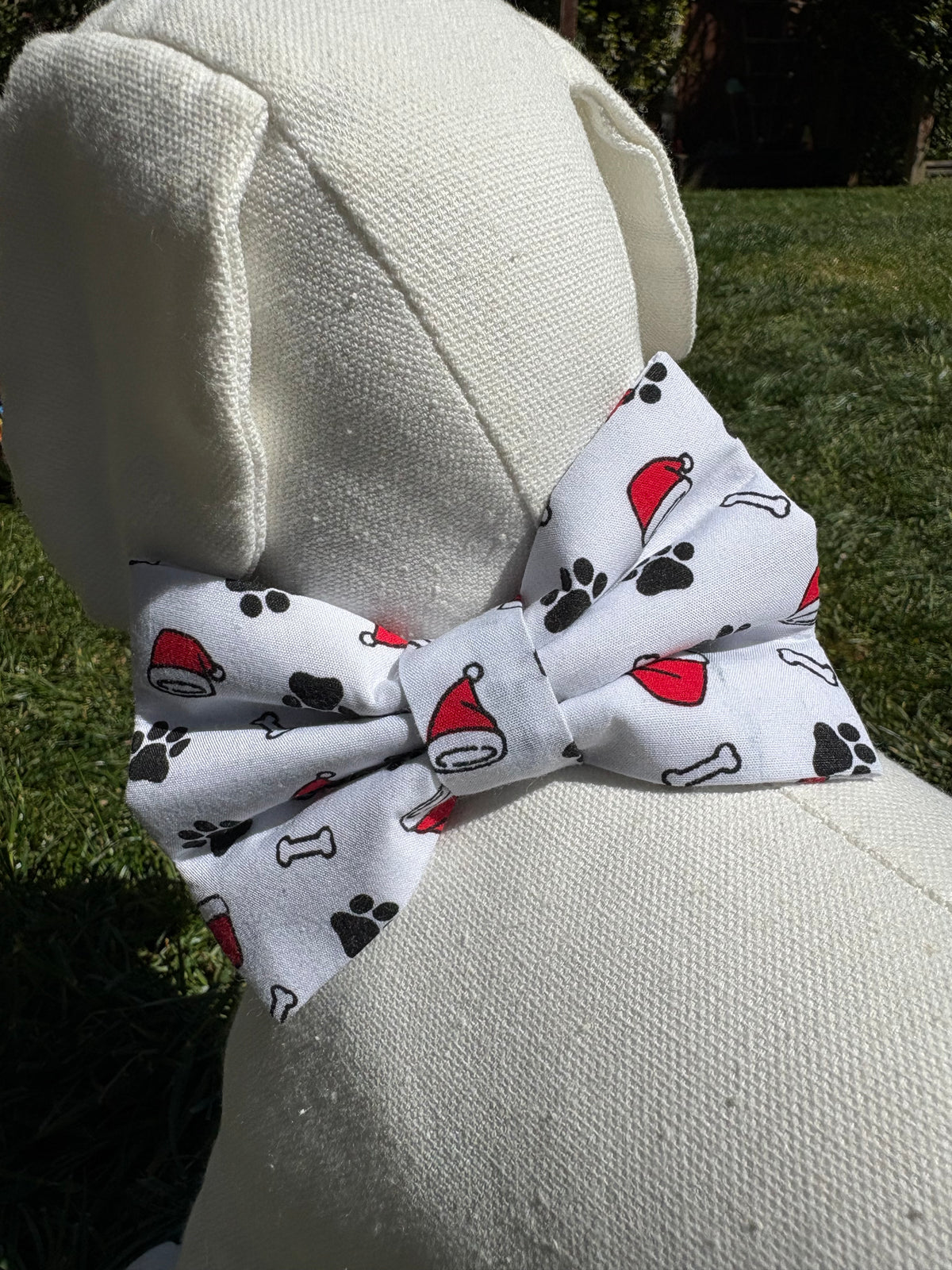 White Santa Paws Bow