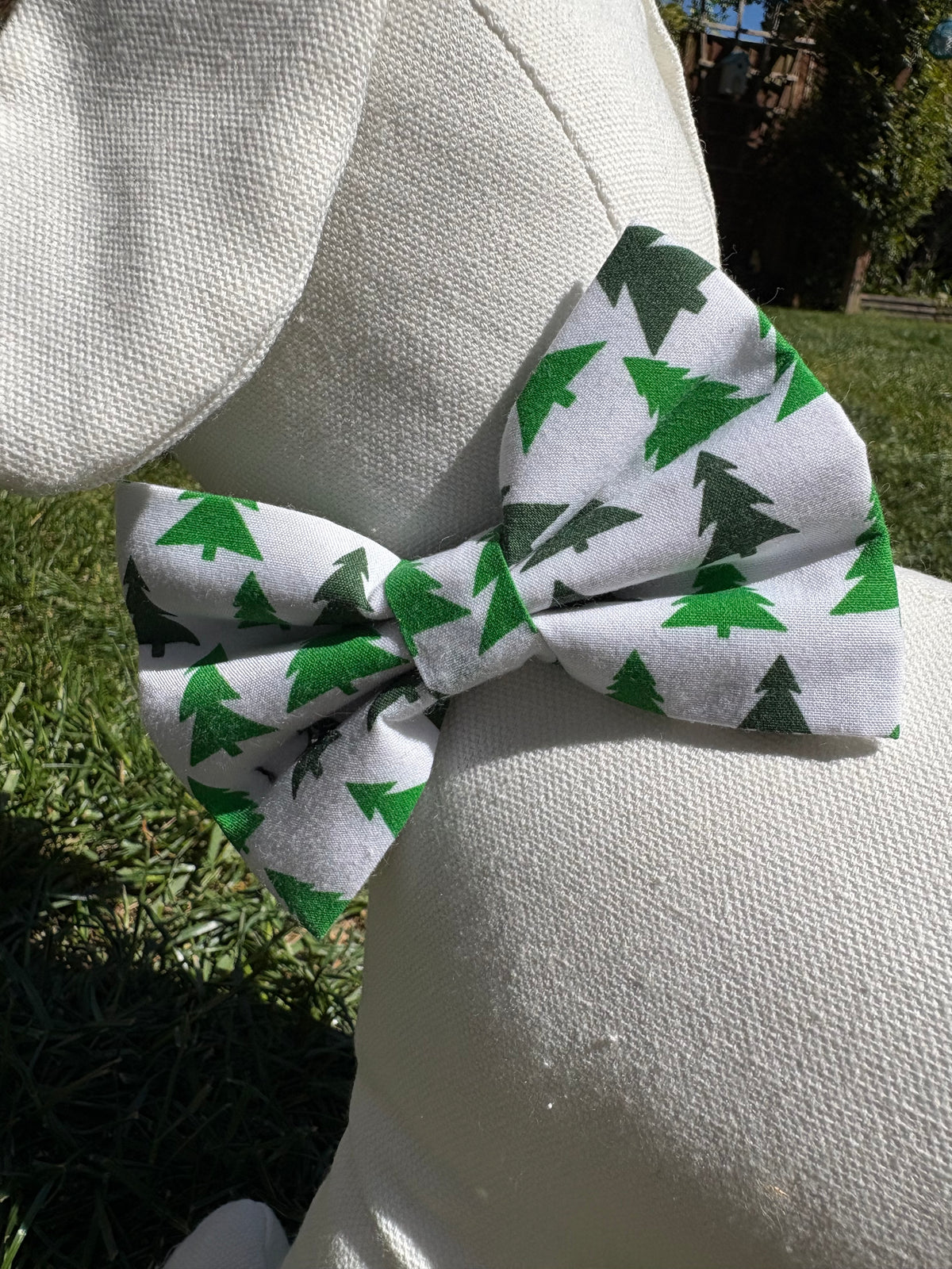 Christmas Trees Bow